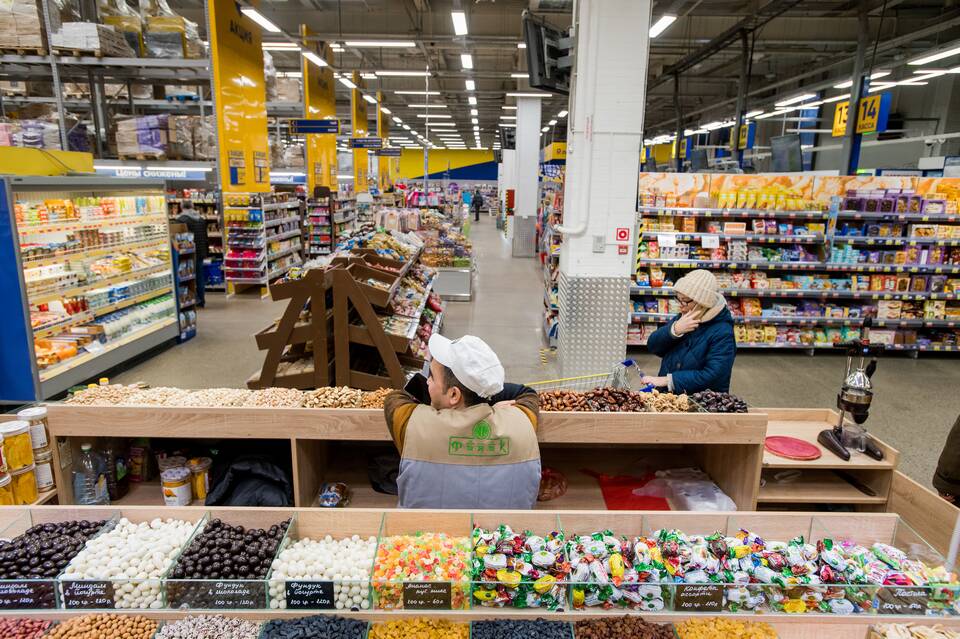 Сколько магазинов закрыл ВкусВилл: анализ сокращений