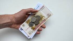 Что относят к кредитным деньгам в БергХофф